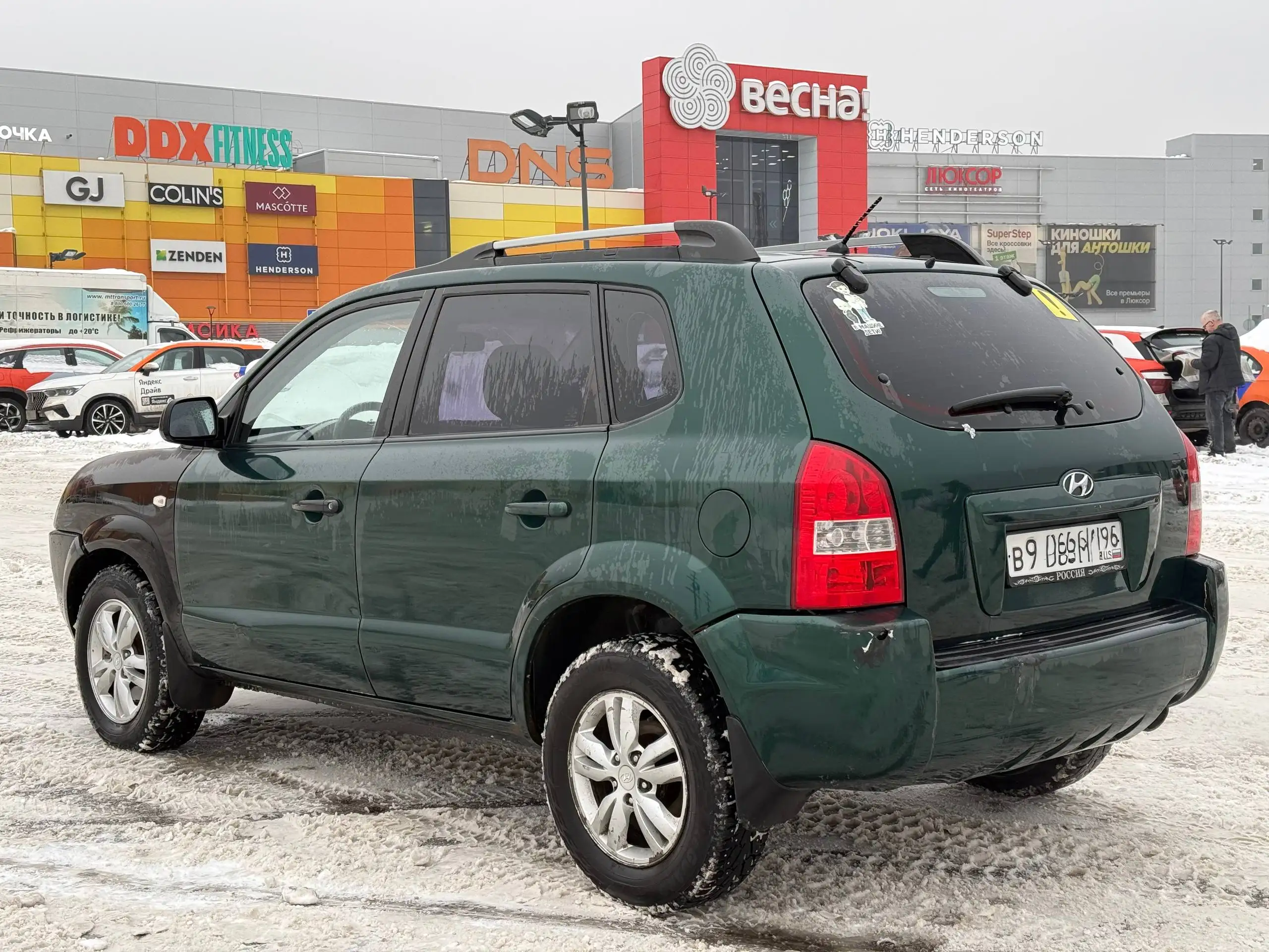 Hyundai Tucson 2008, 2.0 механика, Москва - Автомобили (Авто) в Москва