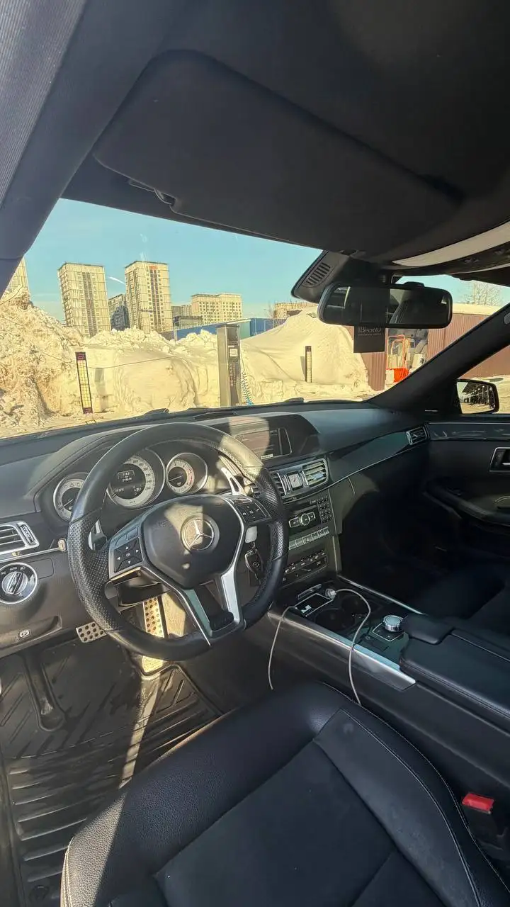 Mercedes Benz E-класс w212 рестайлинг Amg пакет 2014 - Авто в Казань