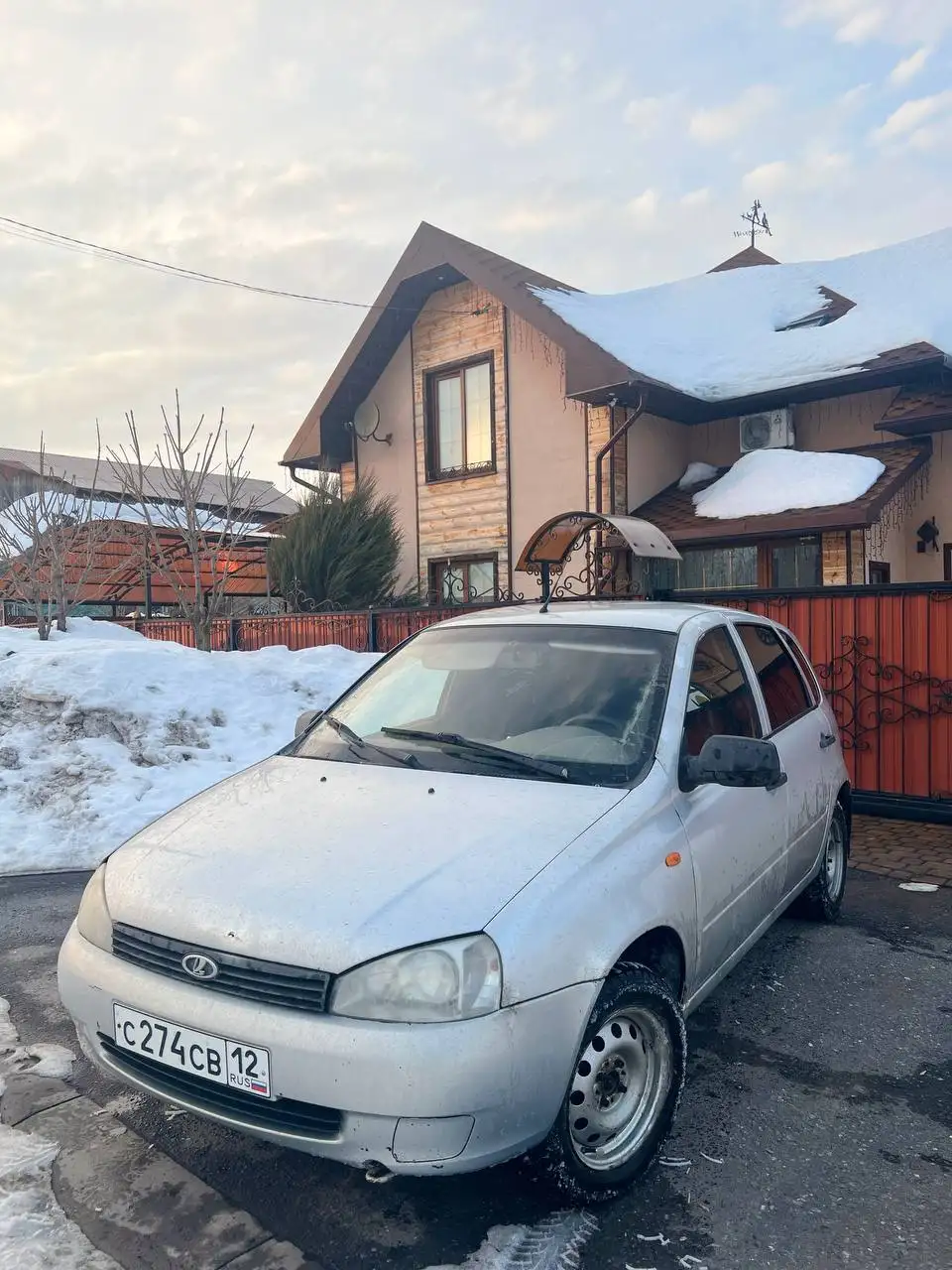 Продажа автомобиля Лада Калина 2011 года - Легковые автомобили (Авто) в Йошкар-Ола