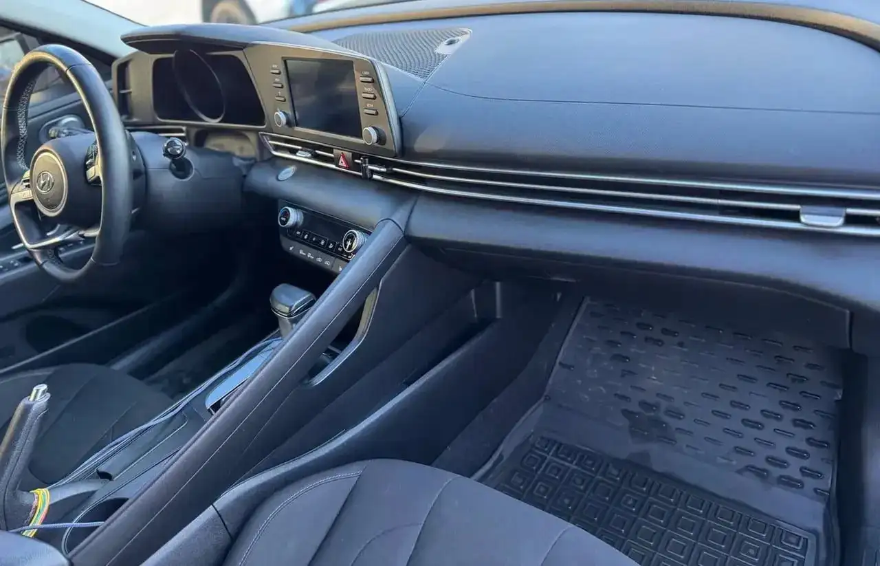 Hyundai Elantra 2021 год в отличном состоянии - Легковые автомобили (Авто) в Йошкар-Ола