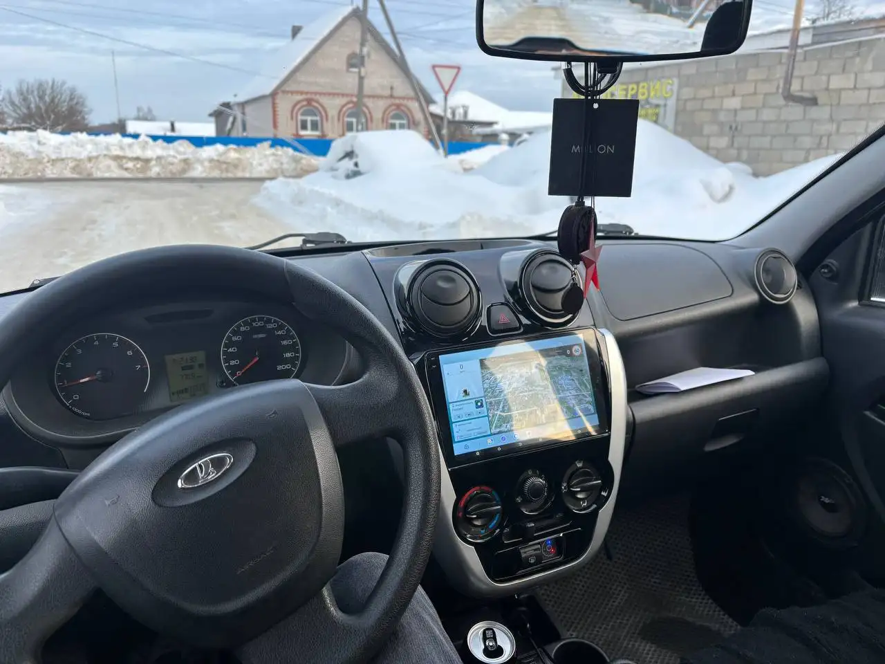 Продажа автомобиля 2013 года выпуска - Легковые автомобили (Авто) в Йошкар-Ола