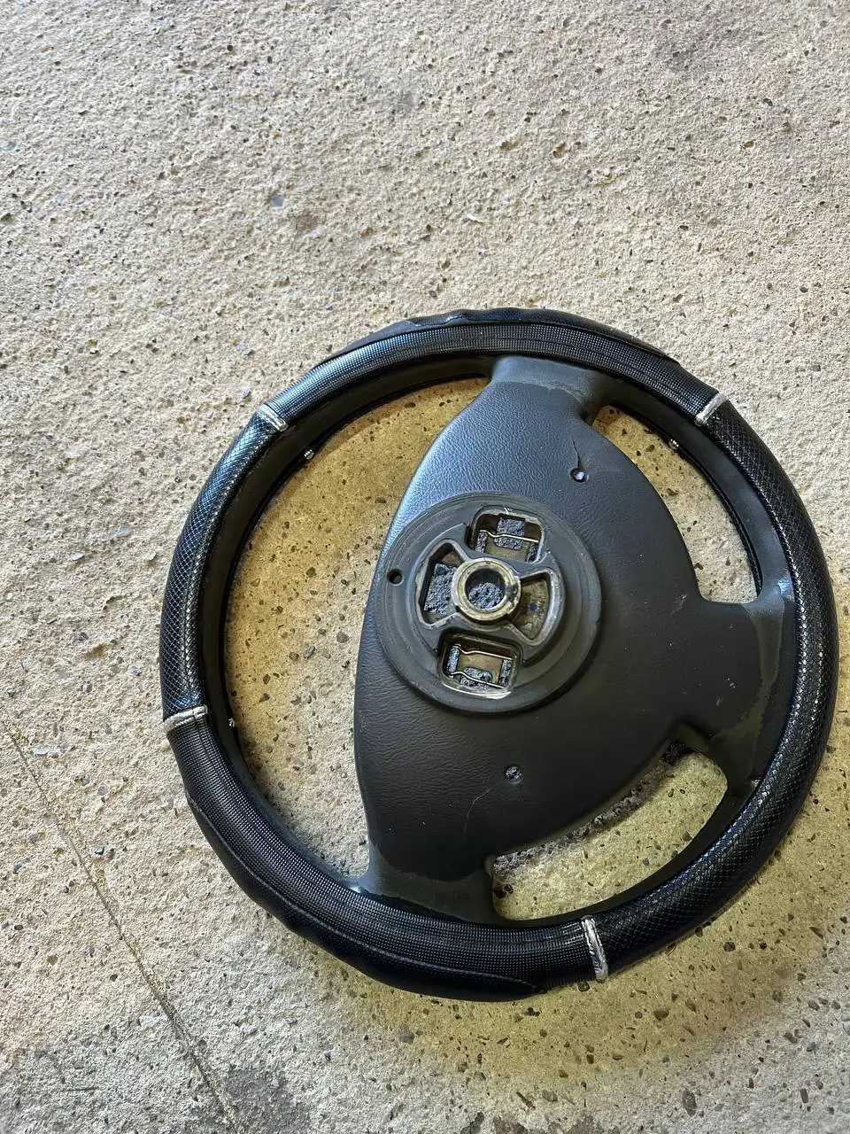 Руль Логан - Рулевое управление (Запчасти) в Йошкар-Ола