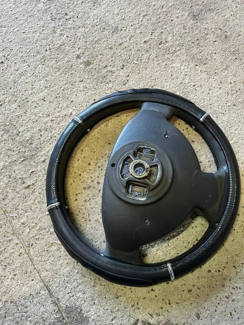 Руль Логан - Колеса и шины в Йошкар-Ола