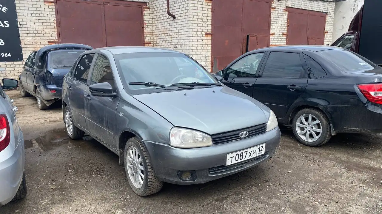 Авто 2008 года за 130000 рублей - Легковой автомобиль (Авто) в Йошкар-Ола