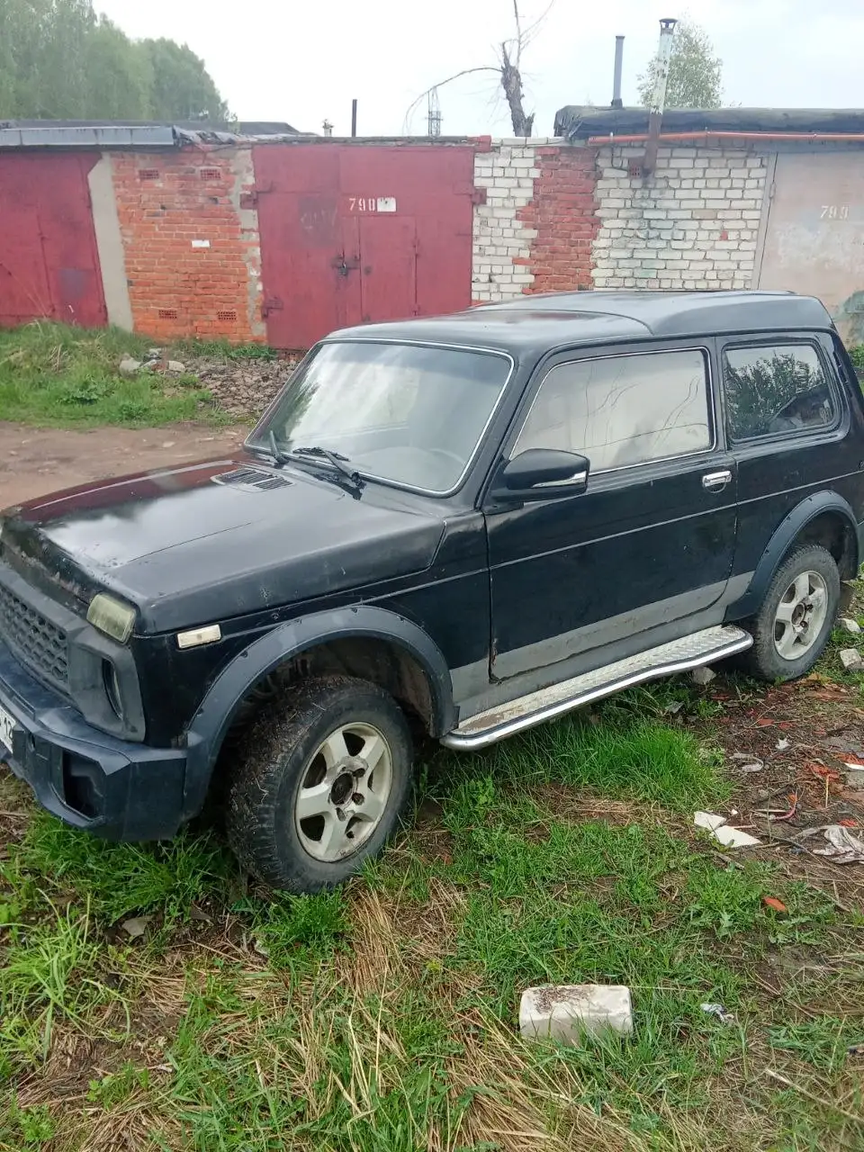 Продам Нива 21218 Фора 2004 - Легковые автомобили (Авто) в Козьмодемьянск