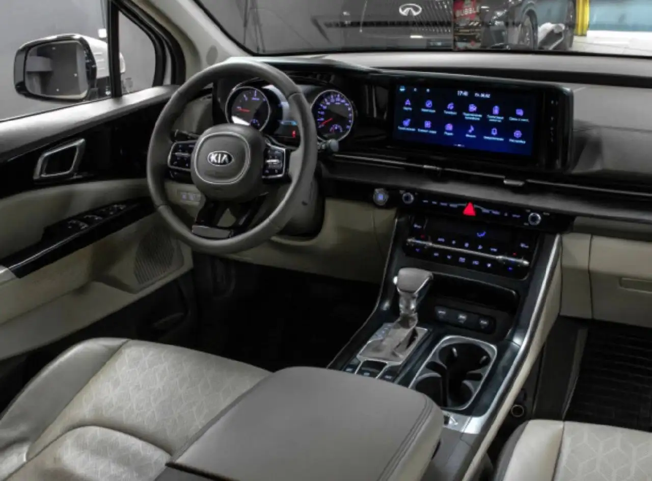 Kia Carnival 4 2020 дизель - Минивэны (Авто) в Москва