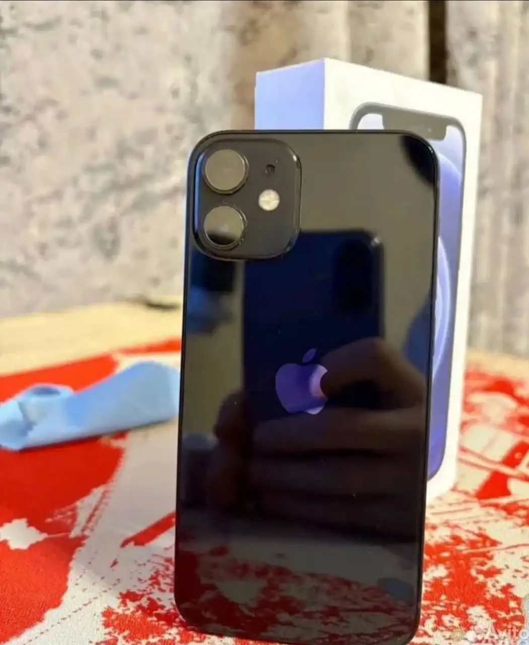 Продам IPhone 12 mini 128gb