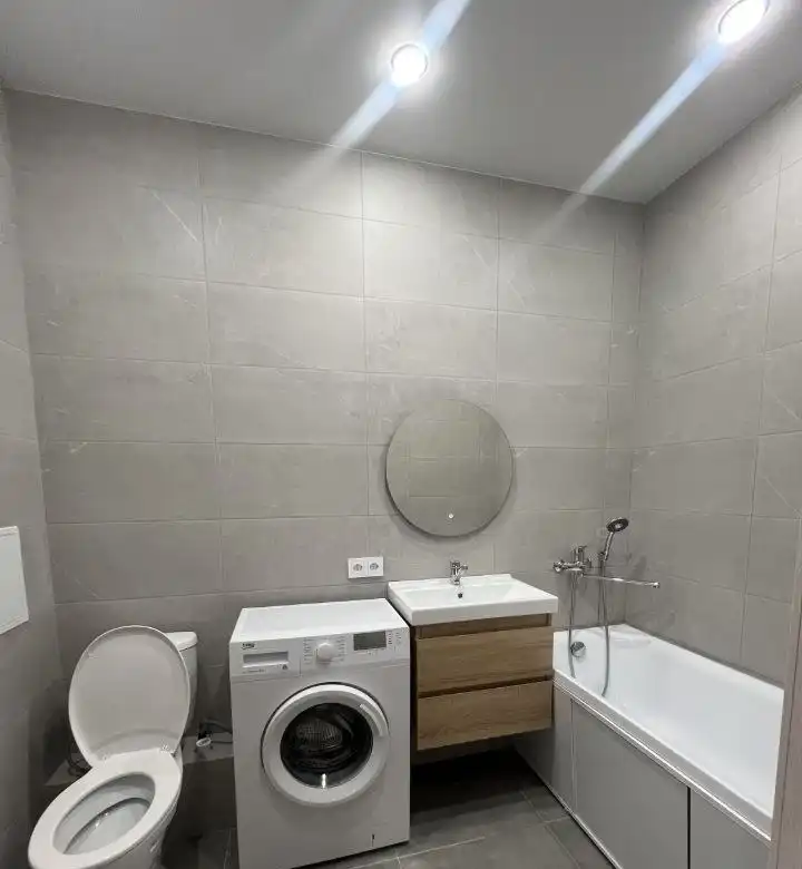 Сдаю евро 2-комнатную квартиру в новом доме