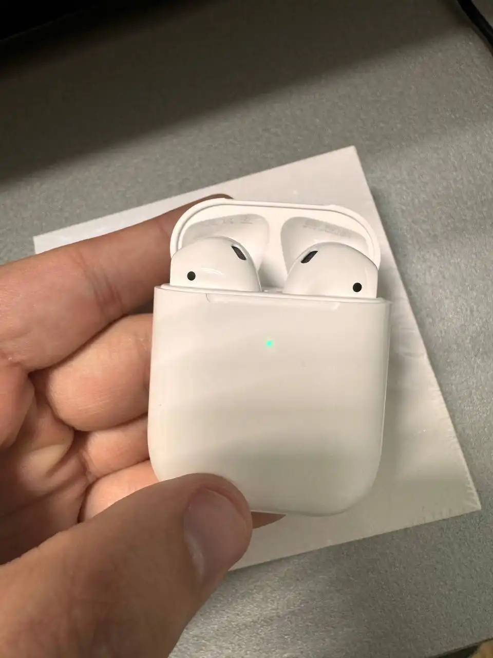 AirPods 2 в идеальном состоянии