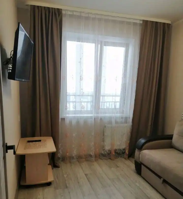 Сдается 1-комнатная квартира в новом доме в центре Барнаула