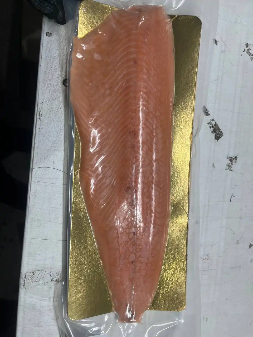 Продажа морепродуктов и стейков говядины