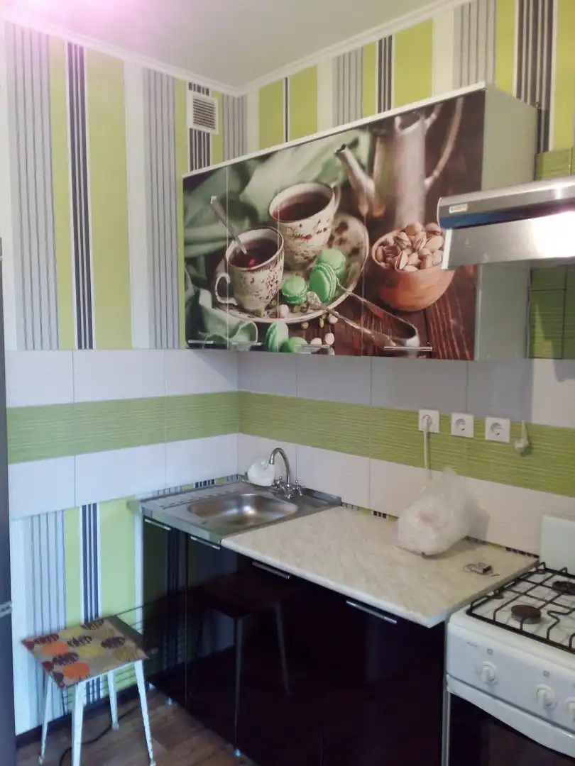 Сдается 3-комнатный дом с участком и баней в Барнауле