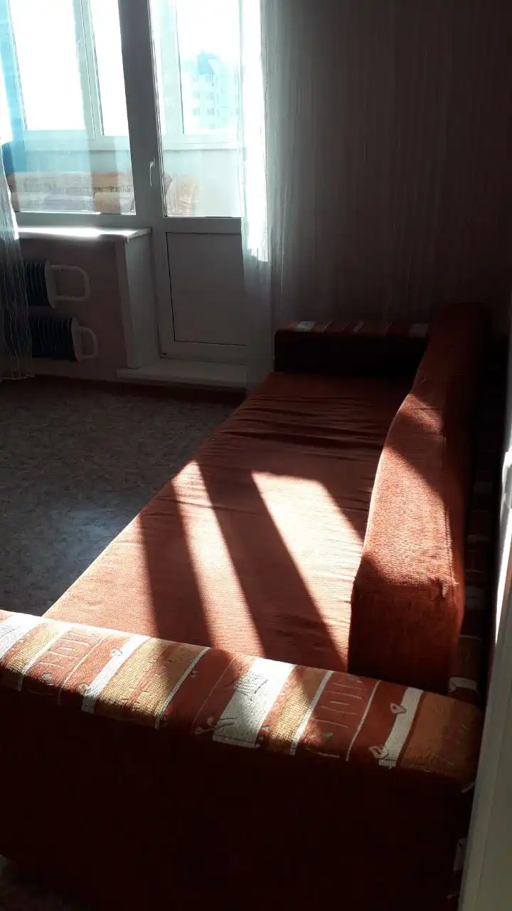 Сдам однокомнатную квартиру на Сергея Семенова 15