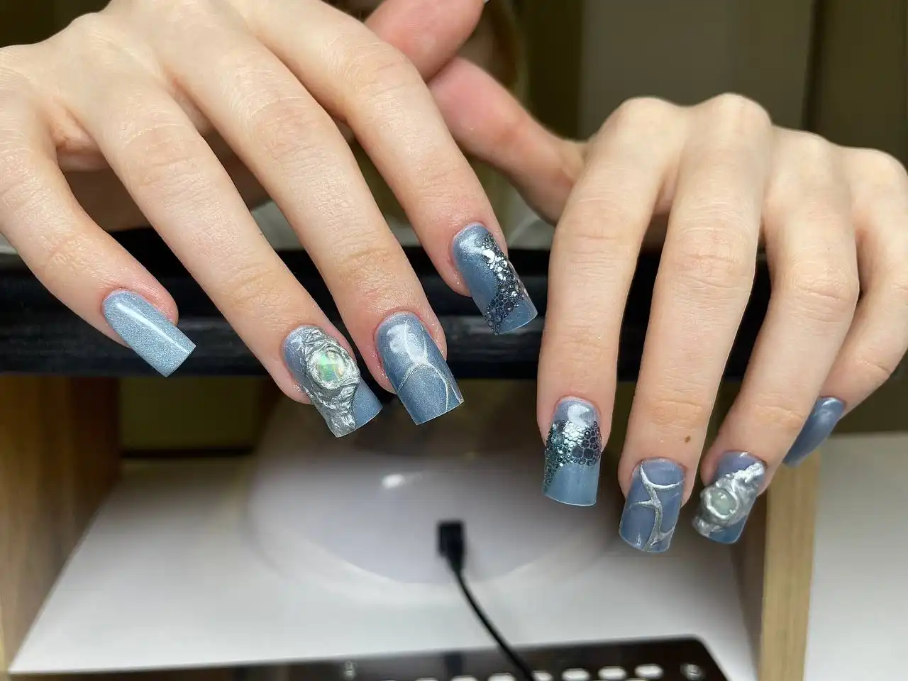 Маникюр от сертифицированного мастера Алины