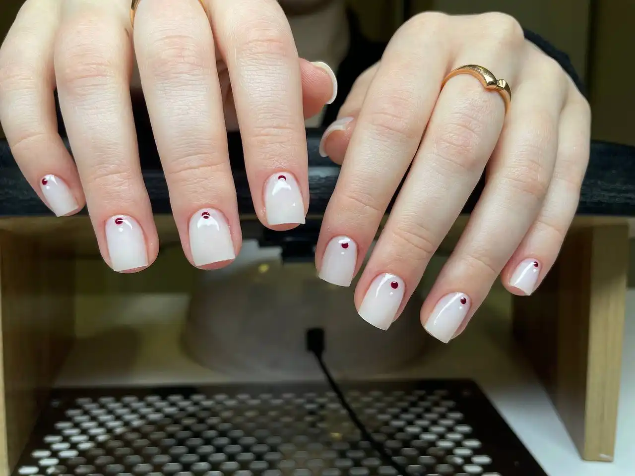 Маникюр от сертифицированного мастера Алины