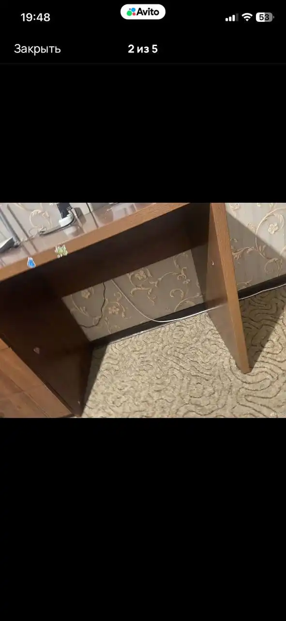 Стол, тумба под ТВ в идеальном состоянии - Барахолка в Барнаул