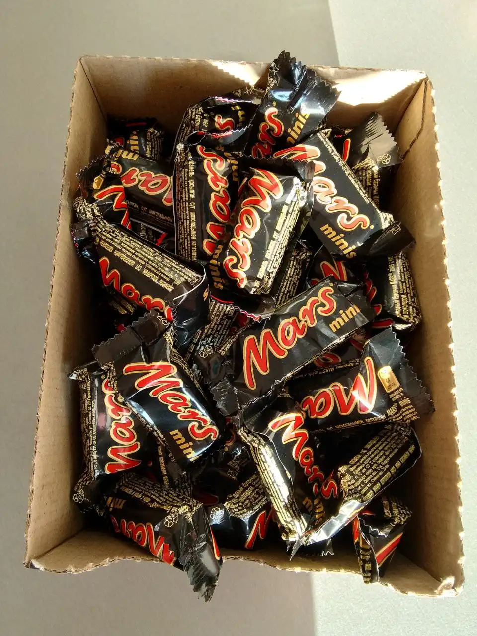 Продам коробку конфет Mars minis 1 кг - Продукты питания (Барахолка) в Барнаул