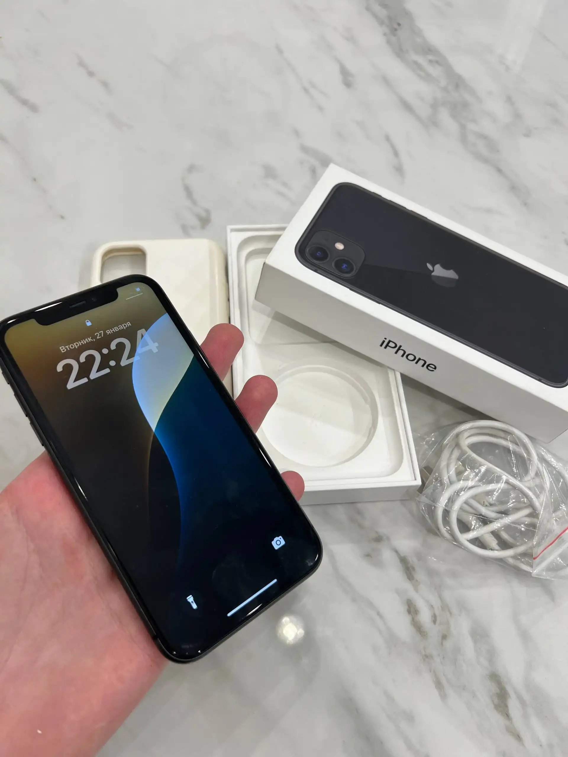 iPhone 11 128GB в отличном состоянии - Смартфоны (Электроника) в Барнаул