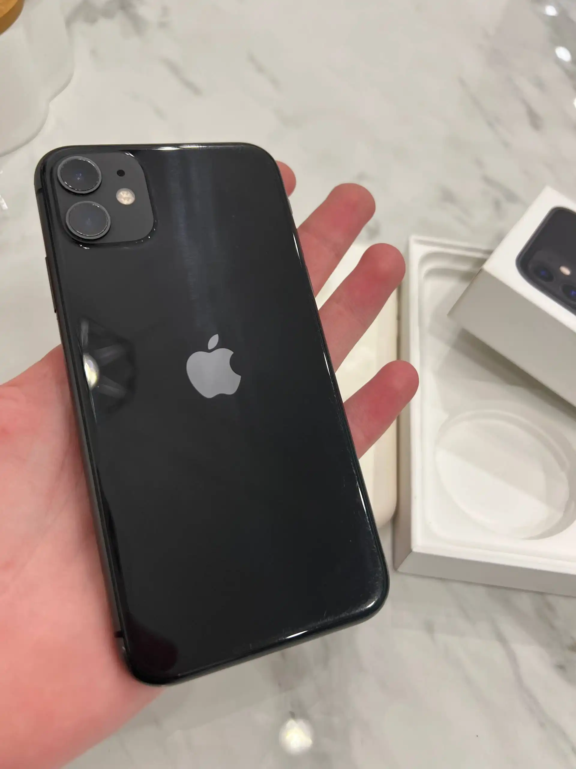 iPhone 11 128GB в отличном состоянии - Смартфоны (Электроника) в Барнаул