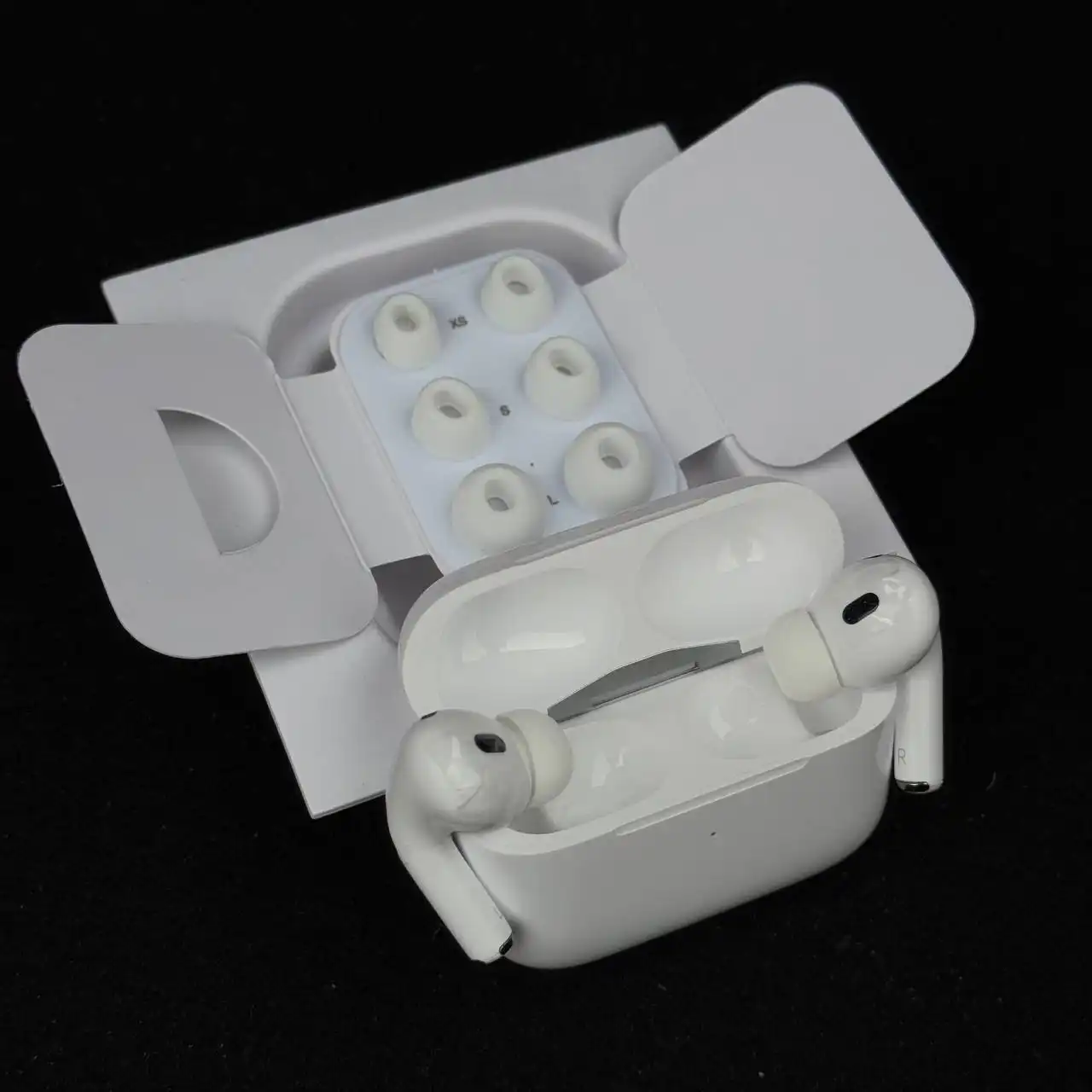 AirPods Pro 2 с шумоподавлением - Наушники (Электроника) в Барнаул