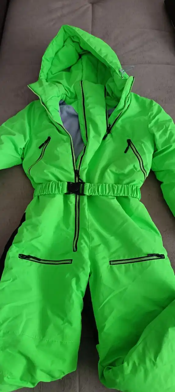 Продам зимний комбинезон размер 158 - Верхняя одежда (Одежда) в Барнаул
