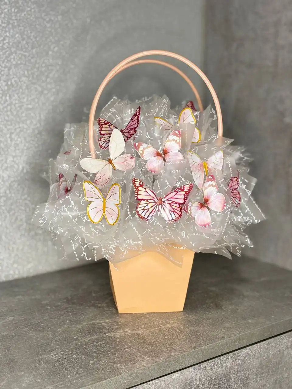 Декоративные букеты с бабочками - Рукоделие/Флористика (Хобби и отдых) в Барнаул