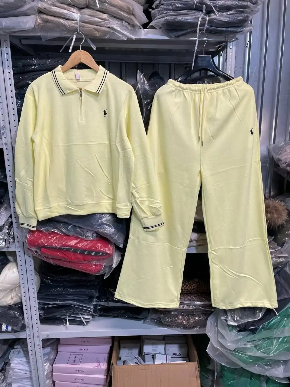 Женские костюмы в Барнауле - Одежда в Барнаул