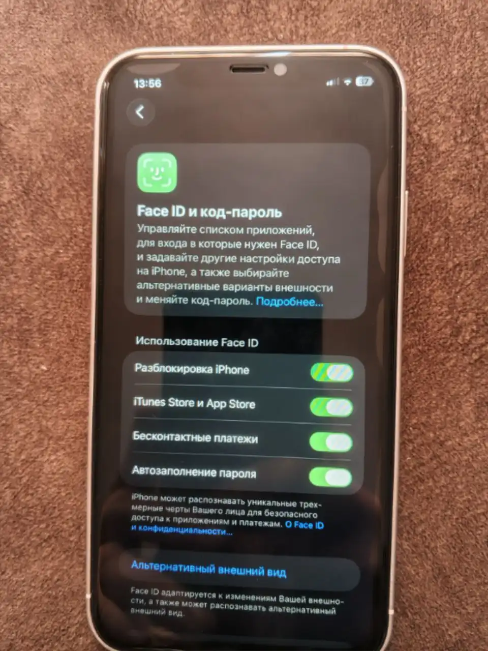 Продам iPhone 11 в корпусе 16 ГБ - Смартфоны (Электроника) в Барнаул