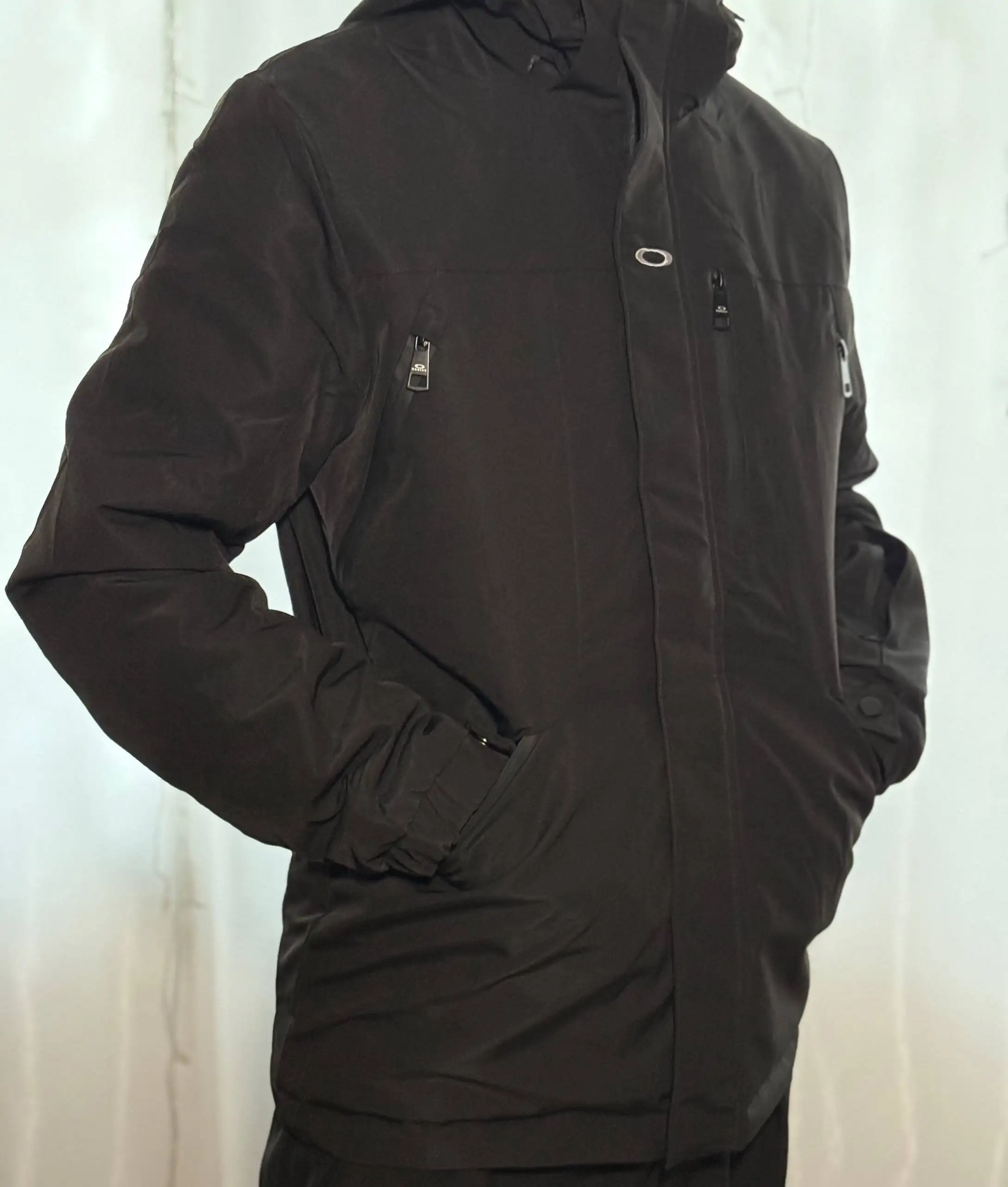 Продажа новых товаров: куртки, игрушки, кубики, щетки, одежда, обувь - Барахолка в Барнаул