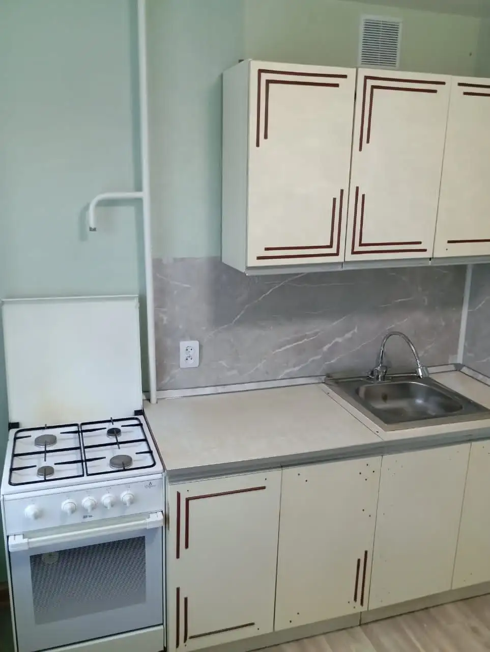 Сдается однокомнатная квартира на длительный срок - Аренда квартир (Недвижимость) в Барнаул