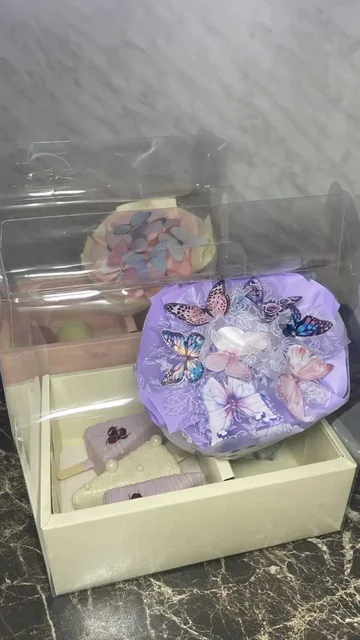 Декоративные букеты из бабочек и наборы с десертами к 8 марта - Мебель и техника в Барнаул