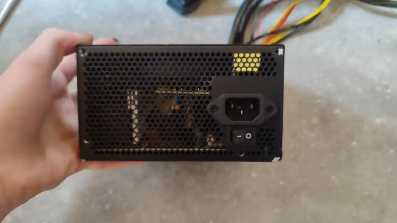 Блок питания Cougar CMD 600 (CGR-R600) 600W 80+ Bronze - Компьютерные комплектующие (Электроника) в Барнаул