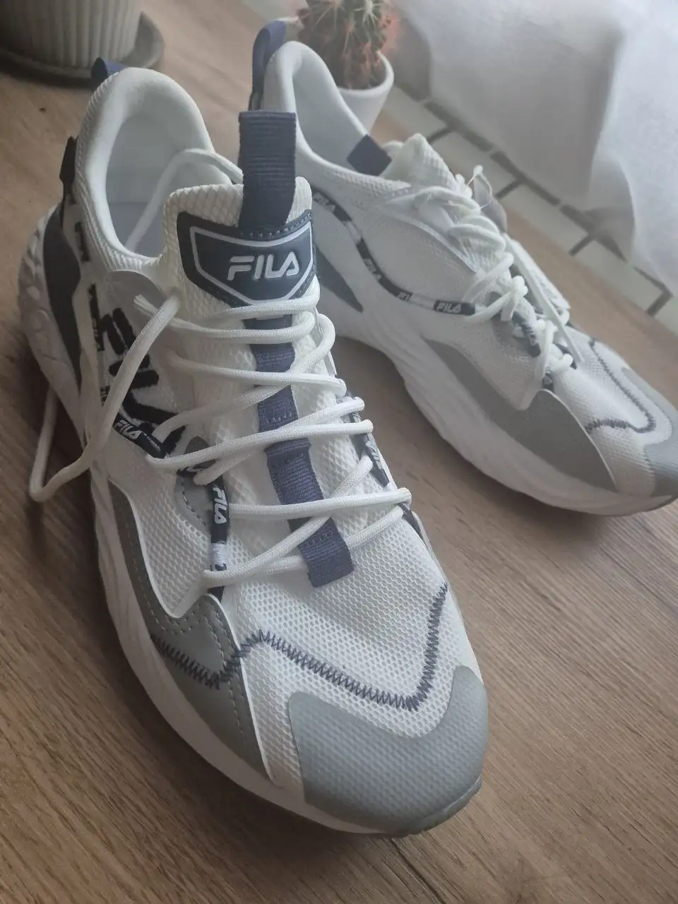 Новые кроссовки оригинальных брендов из Спортмастера - Обувь (Одежда) в Барнаул