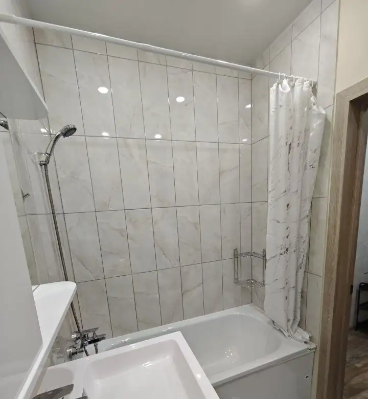 Студия с ремонтом в центре Барнаула - Аренда квартир (Недвижимость) в Барнаул