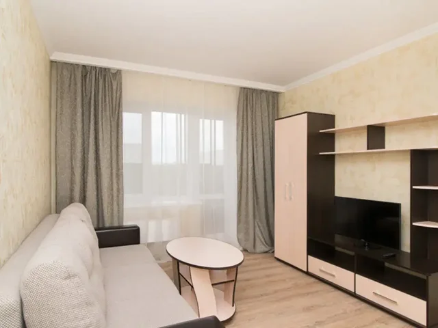 Аренда комнаты с лоджией в новом доме - Сдам комнату в Барнаул