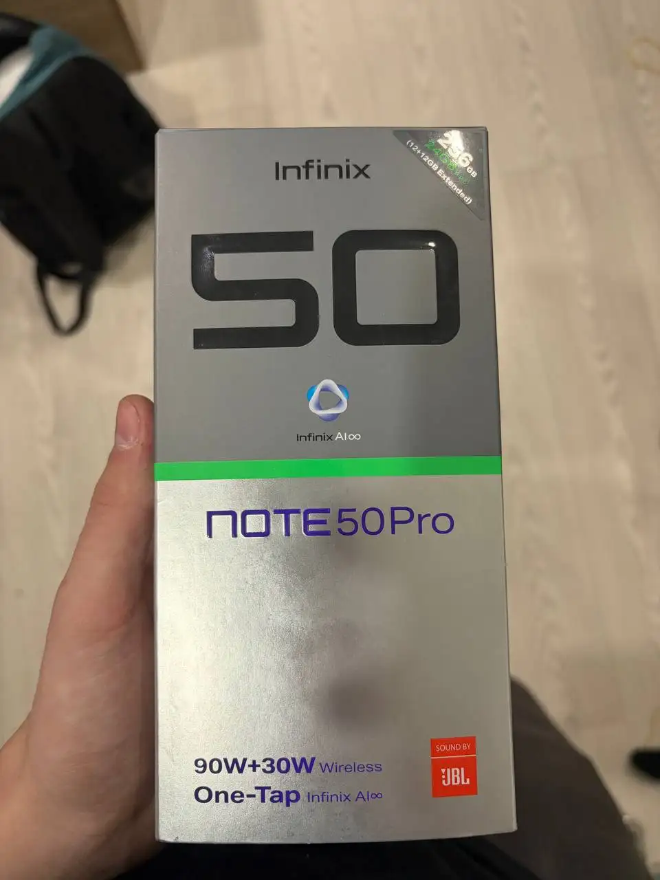 Продам 13 к почти новый - Барахолка в Барнаул