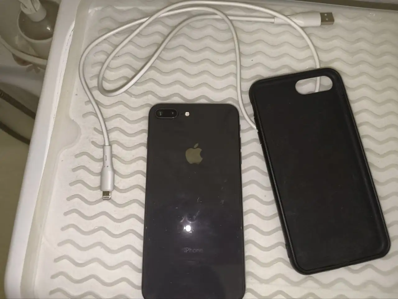 iPhone 8 Plus в отличном состоянии - Смартфоны (Электроника) в Барнаул