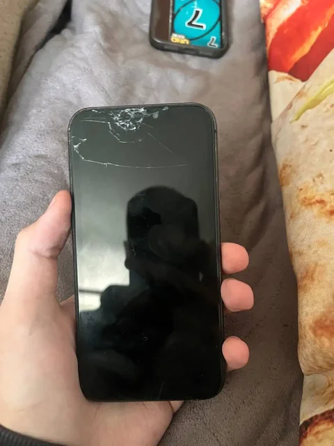 Продам iPhone 11 - Игровые консоли в Барнаул