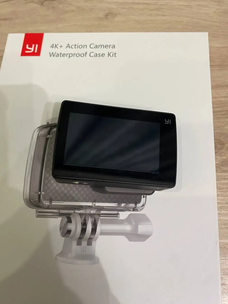 Экшен камера Xiaomi Yi 4k+ с комплектом аксессуаров - Фото и видеотехника (Электроника) в Барнаул