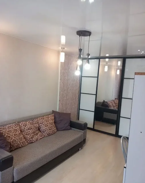 Сдается комната в центре Барнаула рядом с ВУЗами - Дача в Барнаул