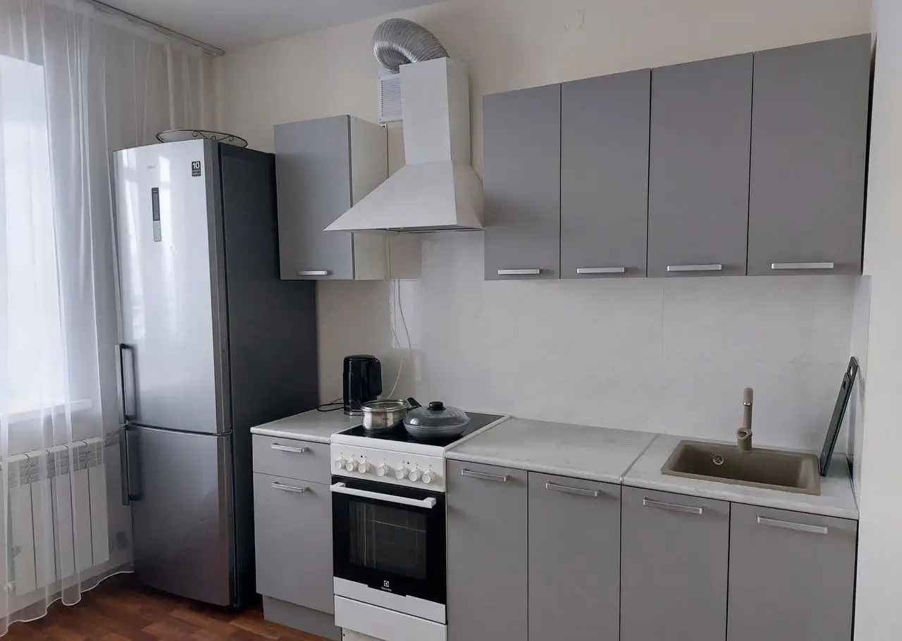 Сдается комната в центре Барнаула рядом с ВУЗами - Аренда комнат (Недвижимость) в Барнаул