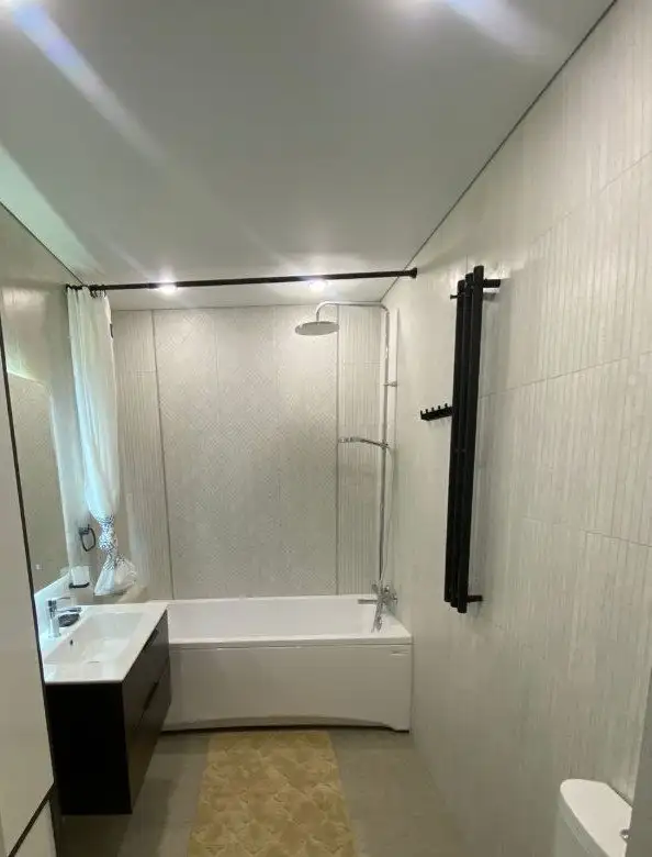 Сдача комнаты с балконом на Докучаево, ул. Юрина 299а - Аренда комнат (Недвижимость) в Барнаул