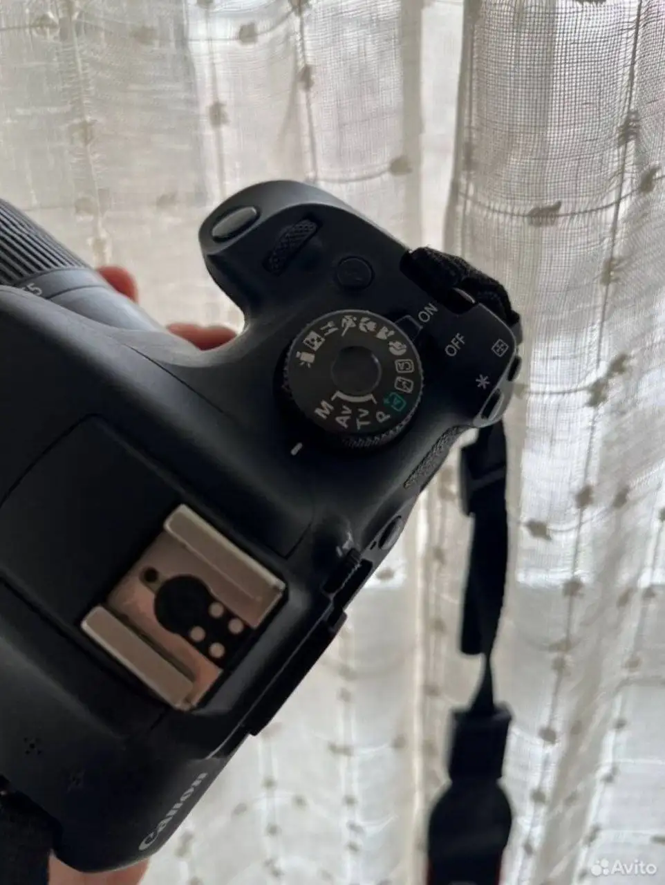 Продажа зеркальной камеры Canon 2000D - Фототехника (Электроника) в Барнаул