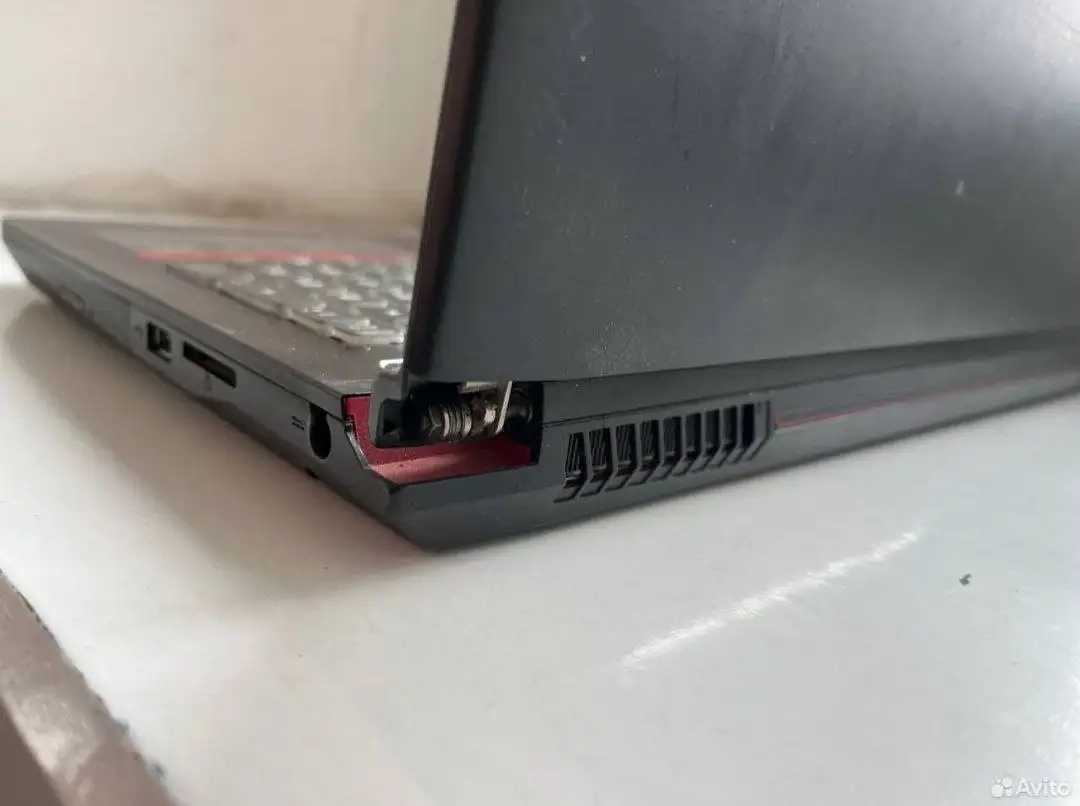 Игровой ноутбук MSI GP62 Leopard Pro 6QG с дефектами - Ноутбуки (Электроника) в Барнаул