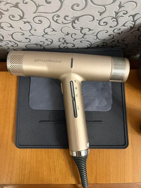 Отдам в дар: фен Gama, детский электросамокат и шуруповерт - Электронные сигареты и вейпы в Барнаул