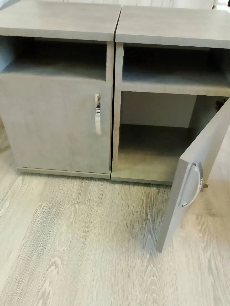 Тумбочки прикроватные новые - Мебель (Для дома и дачи) в Барнаул