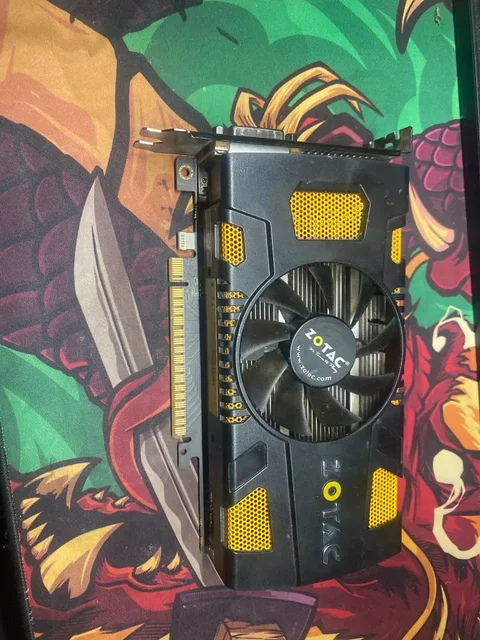 Zotac GTX 550 Ti - Компьютеры и комплектующие в Барнаул