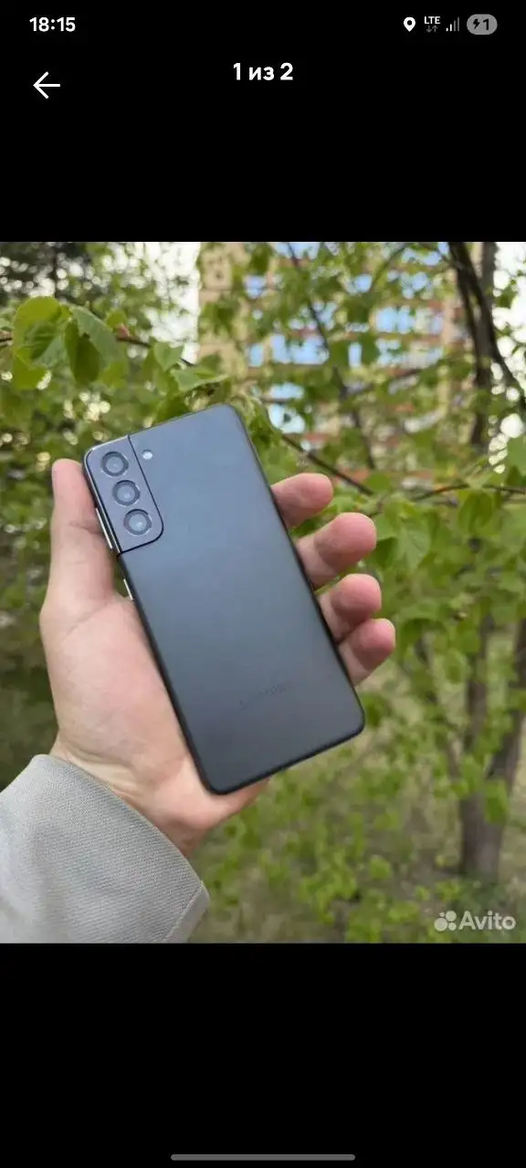 iPhone с глючащим экраном - Смартфоны и гаджеты (Электроника) в Барнаул