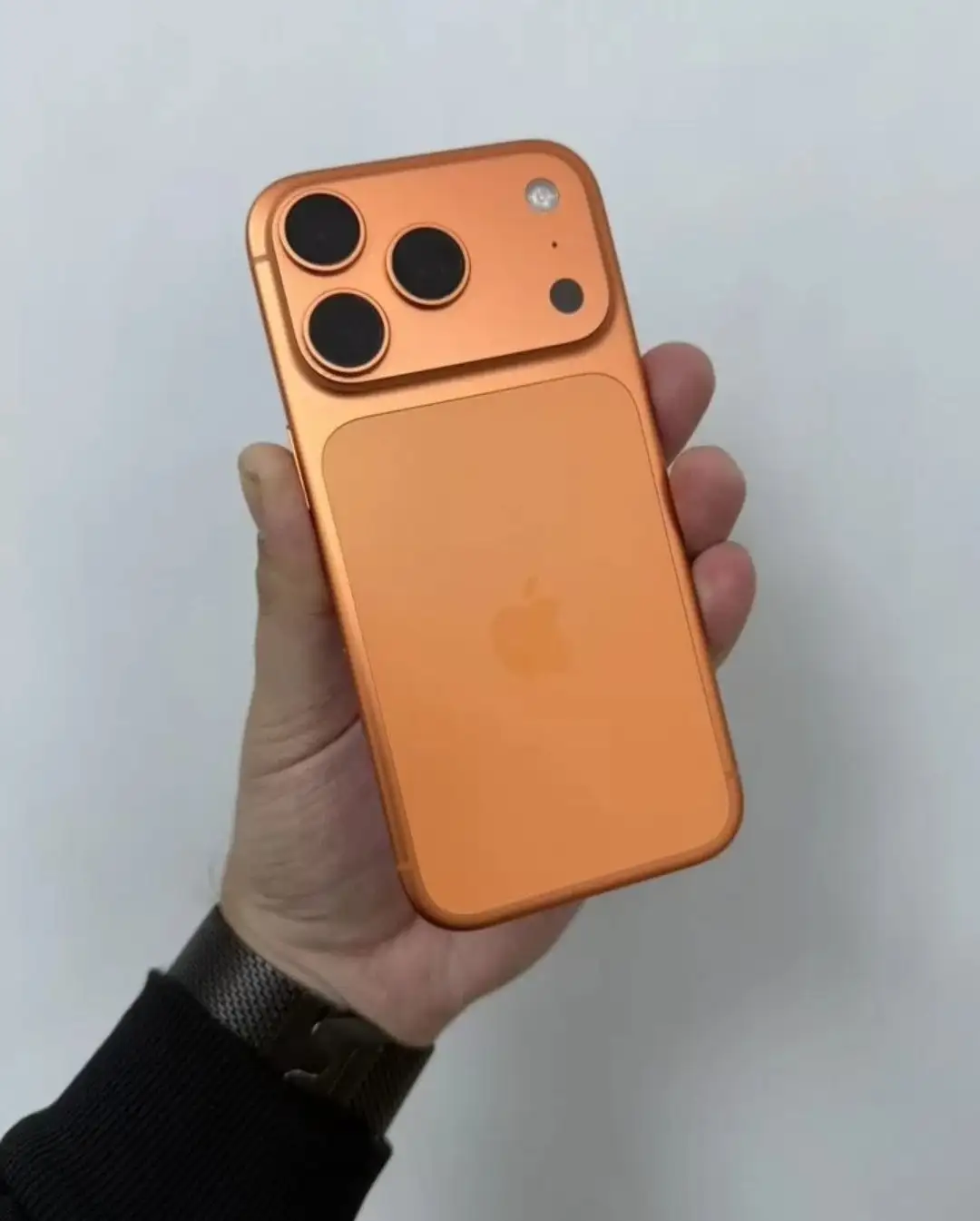 iPhone 17 Pro 256 ГБ - Смартфоны и мобильные телефоны (Электроника) в Барнаул