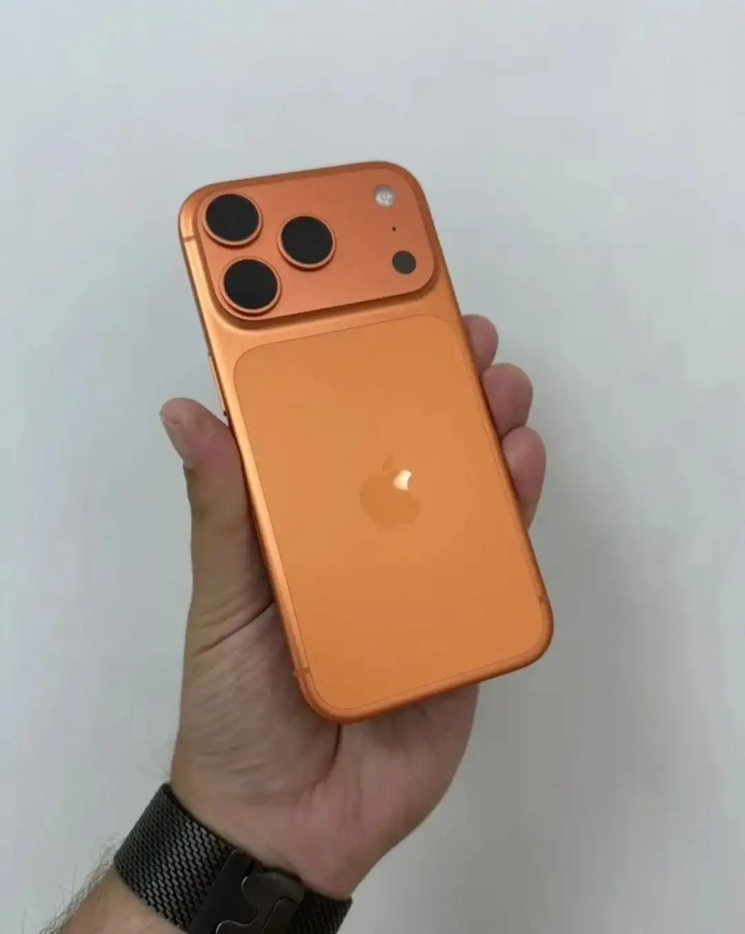 iPhone 17 Pro 256GB - Мобильные телефоны и смартфоны (Электроника) в Барнаул